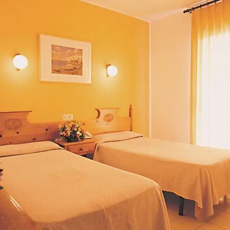 Stella Maris Hotel 3*